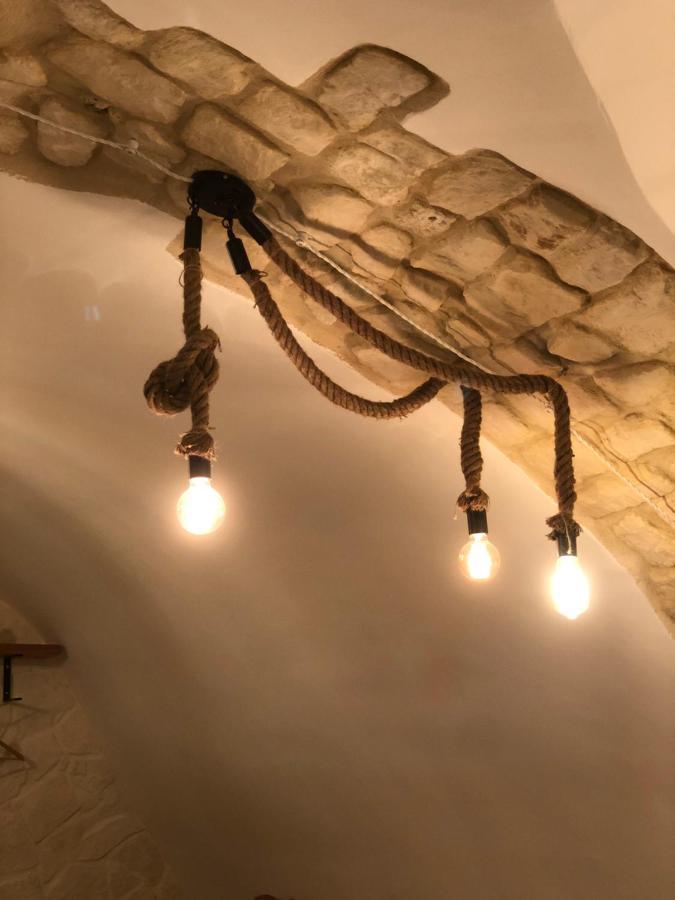 بالاتسولو أكريدي Il Galletto Viola, Luxury Room & Suite المظهر الخارجي الصورة