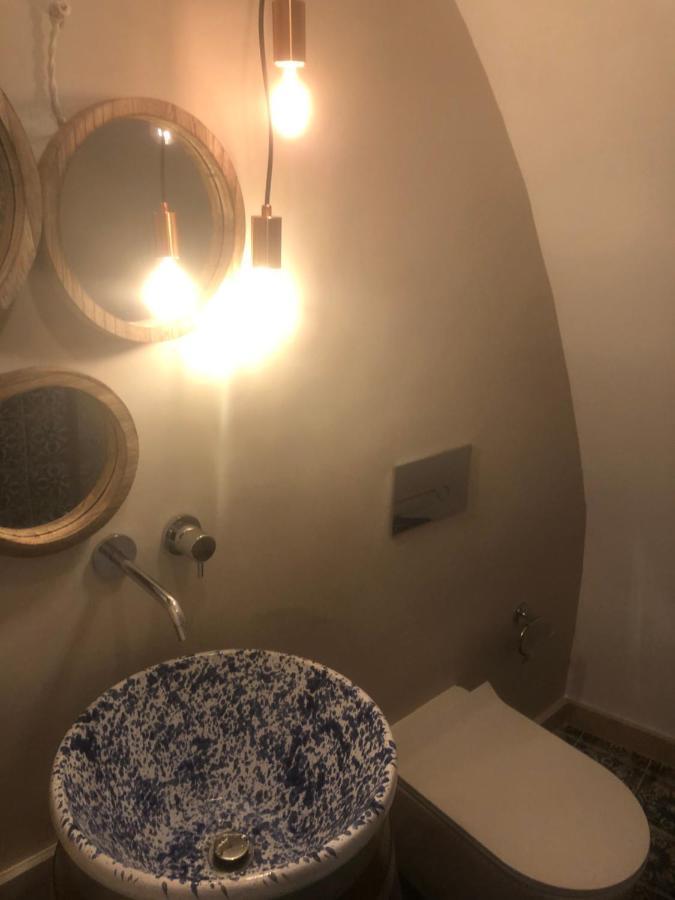 بالاتسولو أكريدي Il Galletto Viola, Luxury Room & Suite المظهر الخارجي الصورة