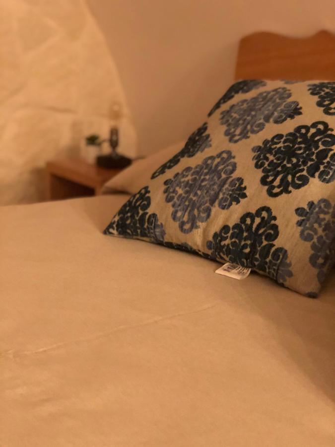 بالاتسولو أكريدي Il Galletto Viola, Luxury Room & Suite المظهر الخارجي الصورة
